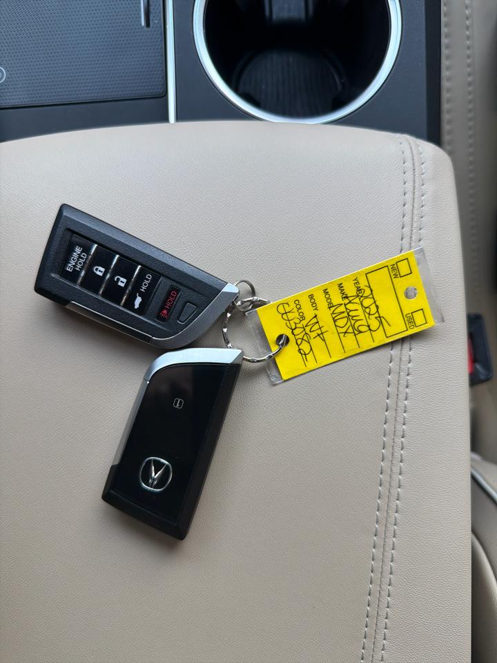 Acura MDX SH-AWD w/Advance Package 2025