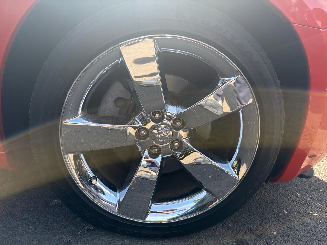 Dodge Charger 4dr Sdn R/T RWD 2008