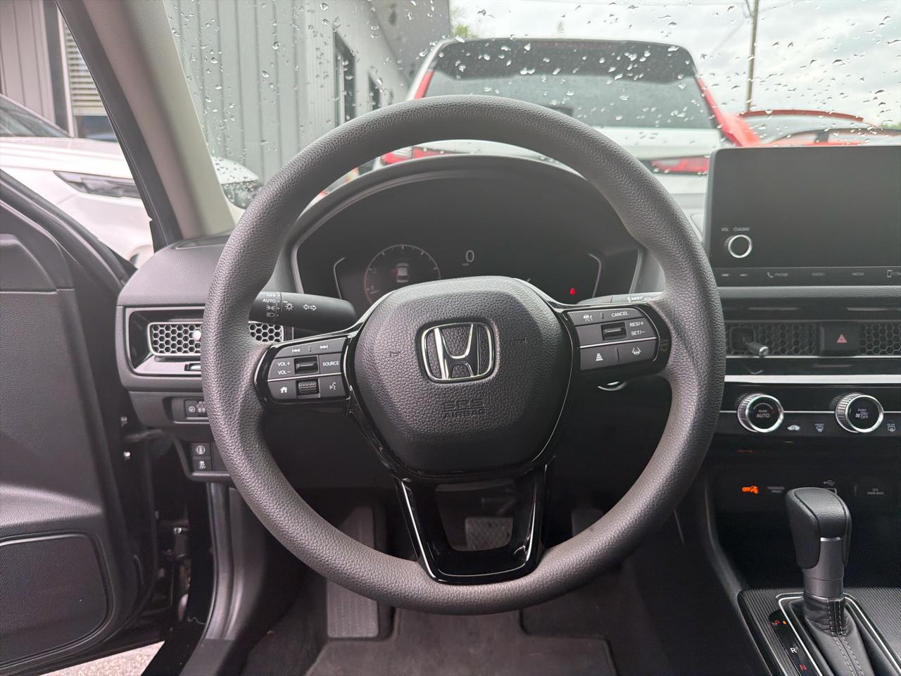 Honda Civic Sedan LX CVT 2024