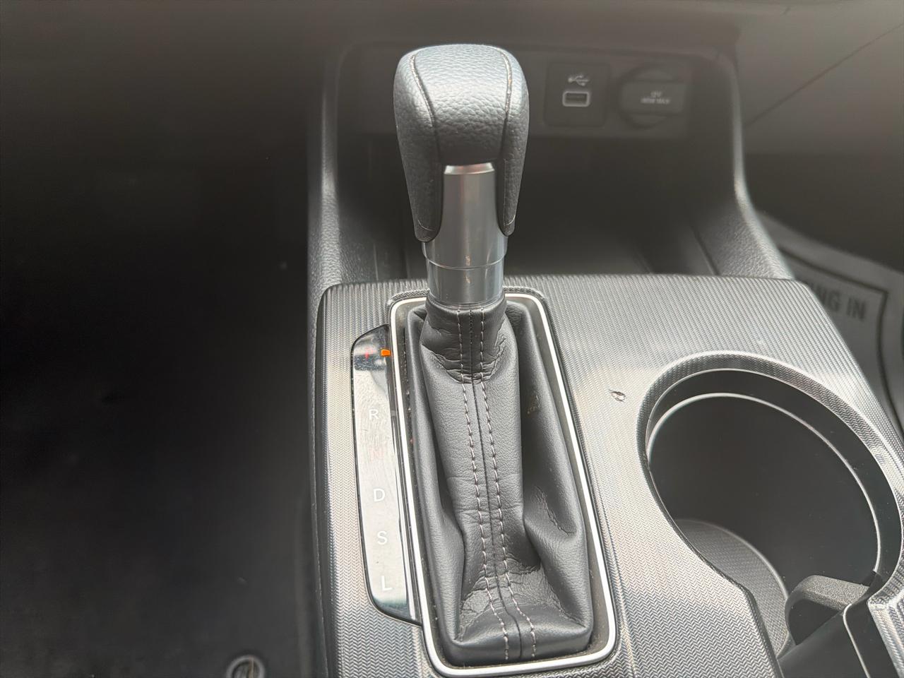 Honda Civic Sedan LX CVT 2024