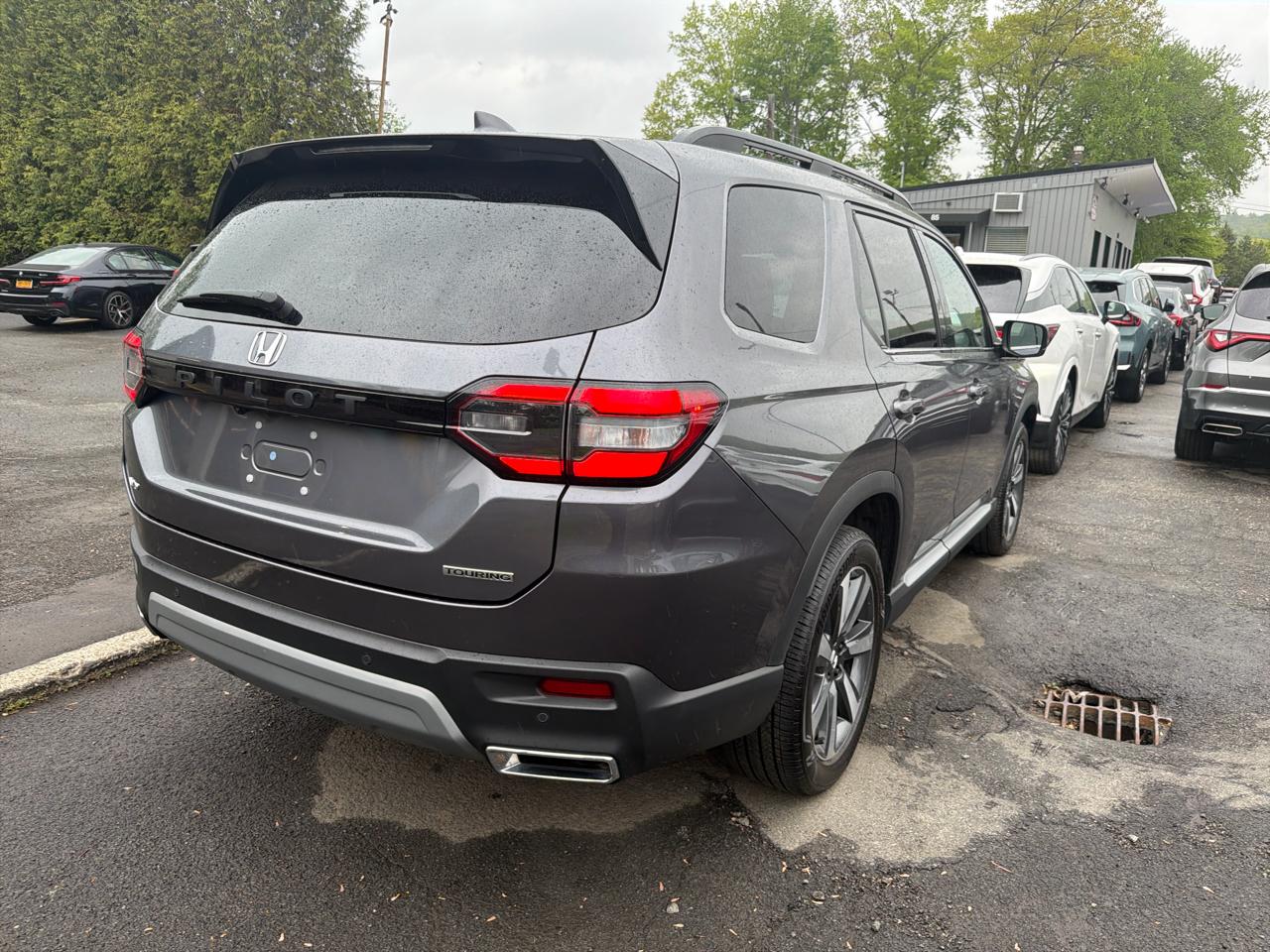 Honda Pilot Touring+ AWD 2025