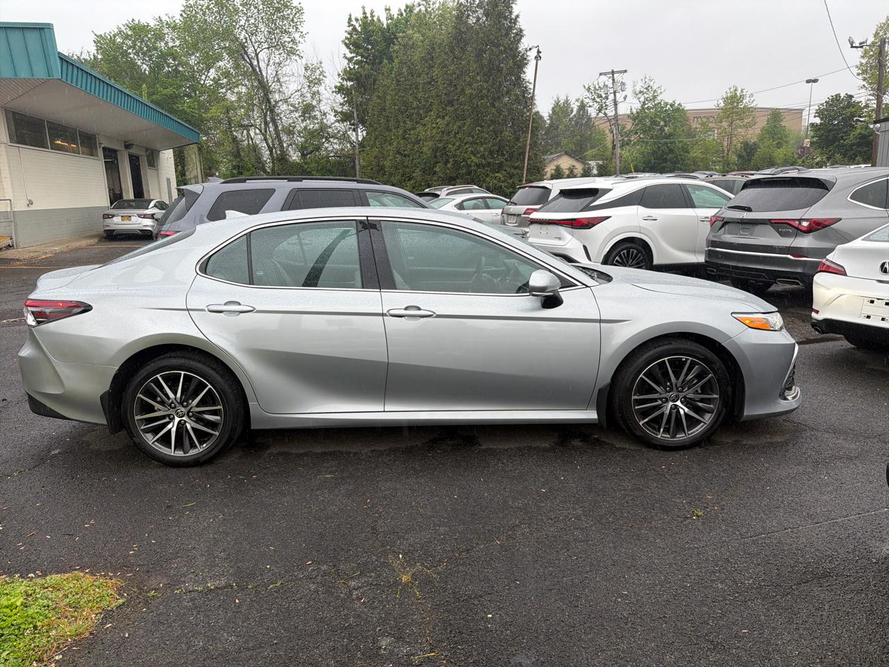 Toyota Camry XLE Auto AWD (Natl) 2023