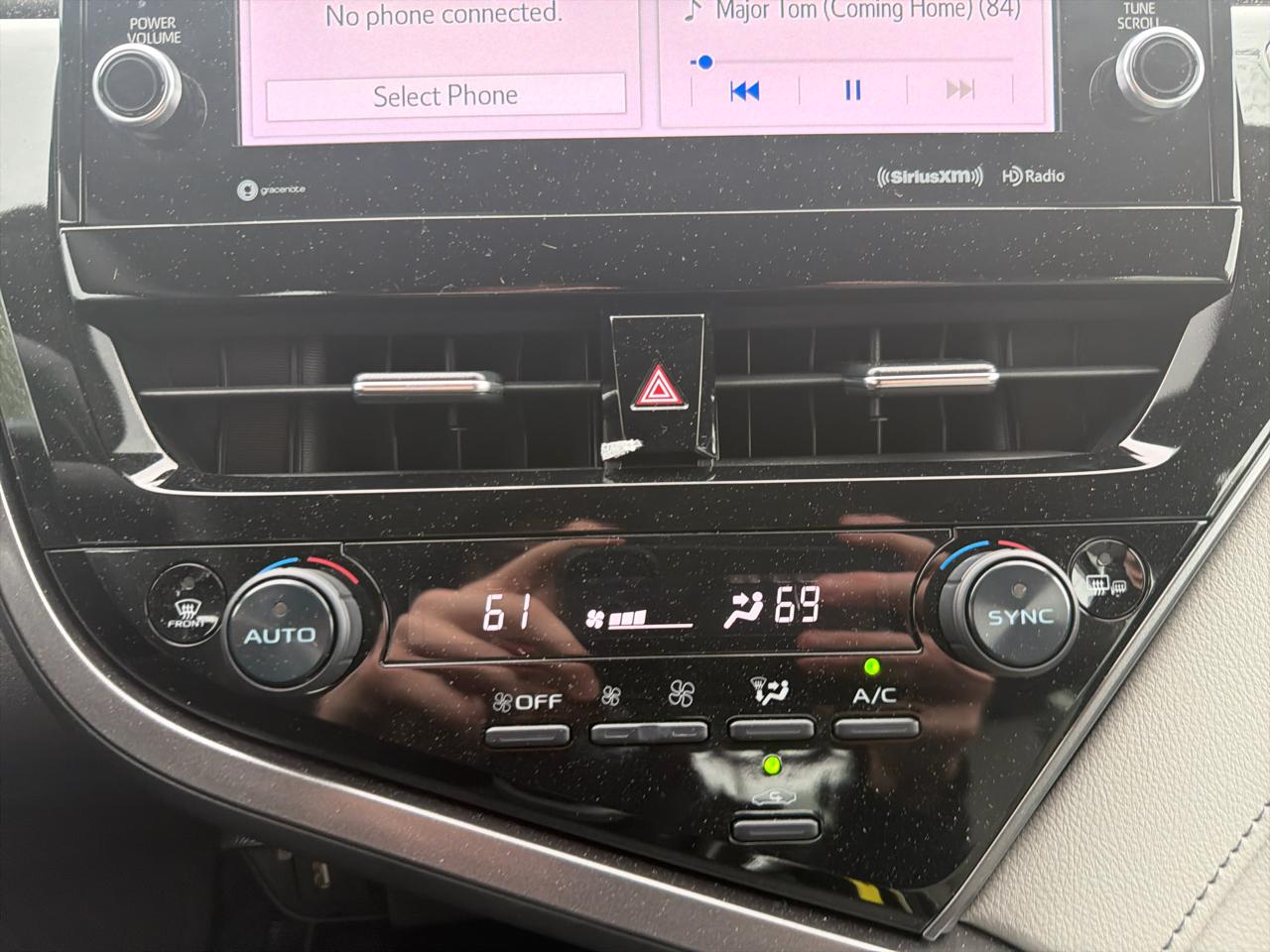 Toyota Camry XLE Auto AWD (Natl) 2023
