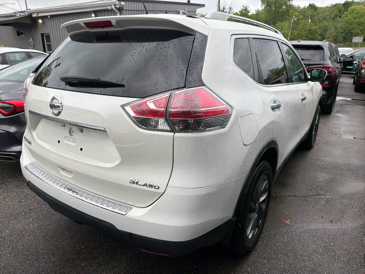 Nissan Rogue AWD 4dr SL 2016
