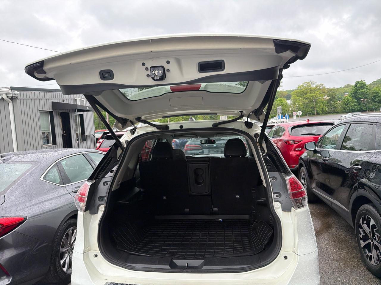 Nissan Rogue AWD 4dr SL 2016