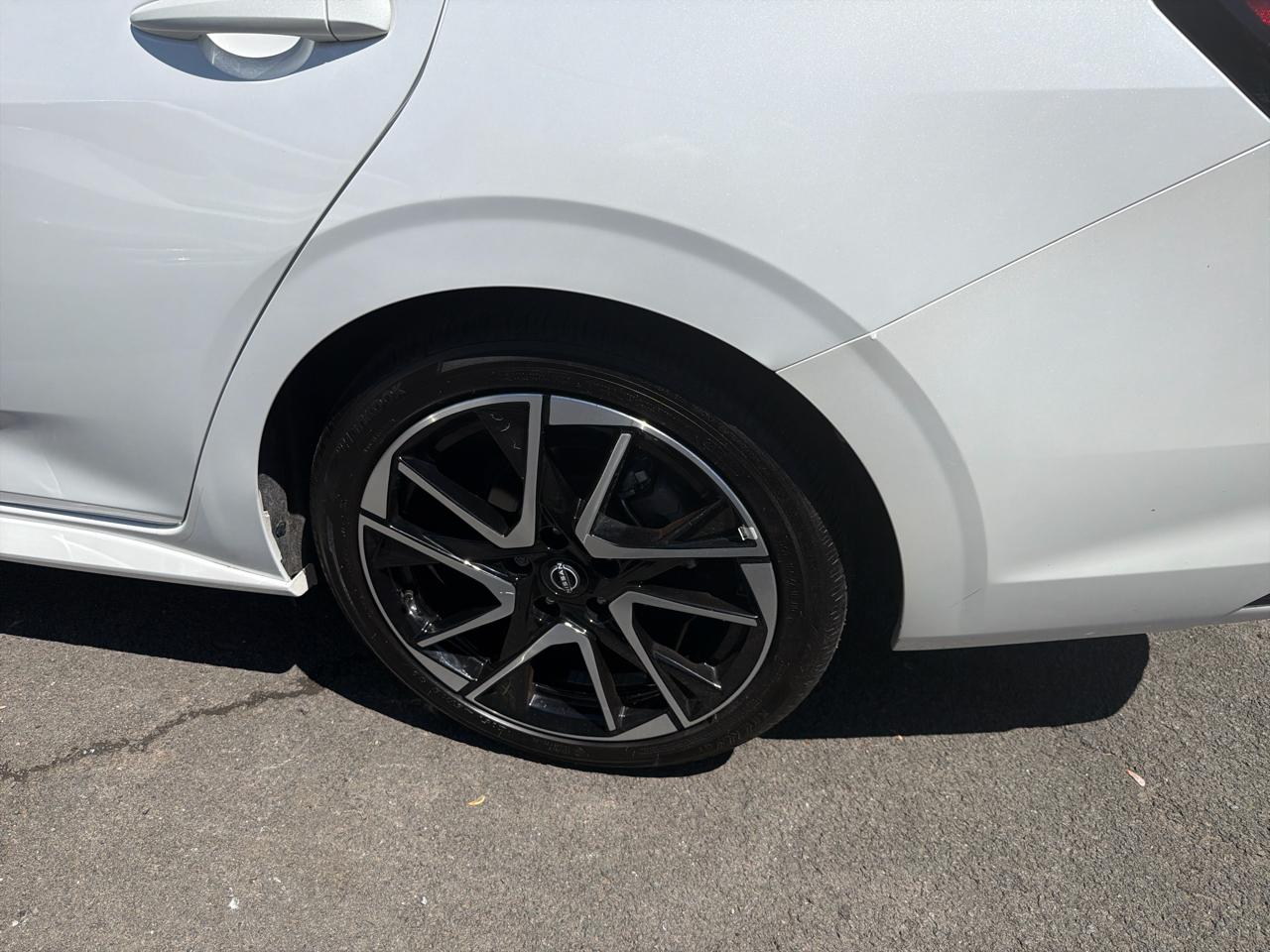 Nissan Sentra SR CVT 2024