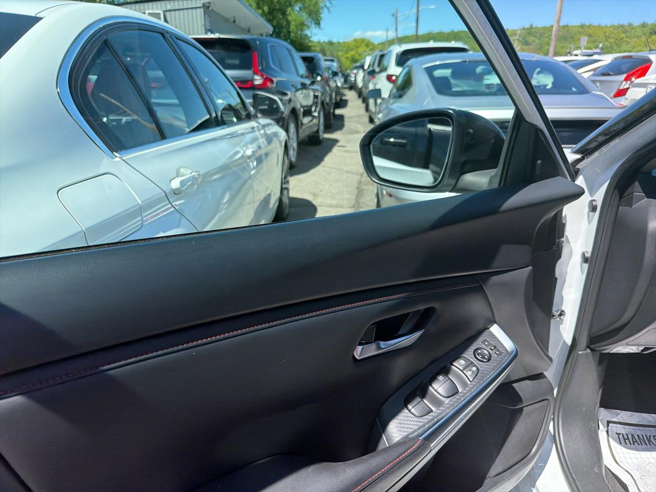 Nissan Sentra SR CVT 2024