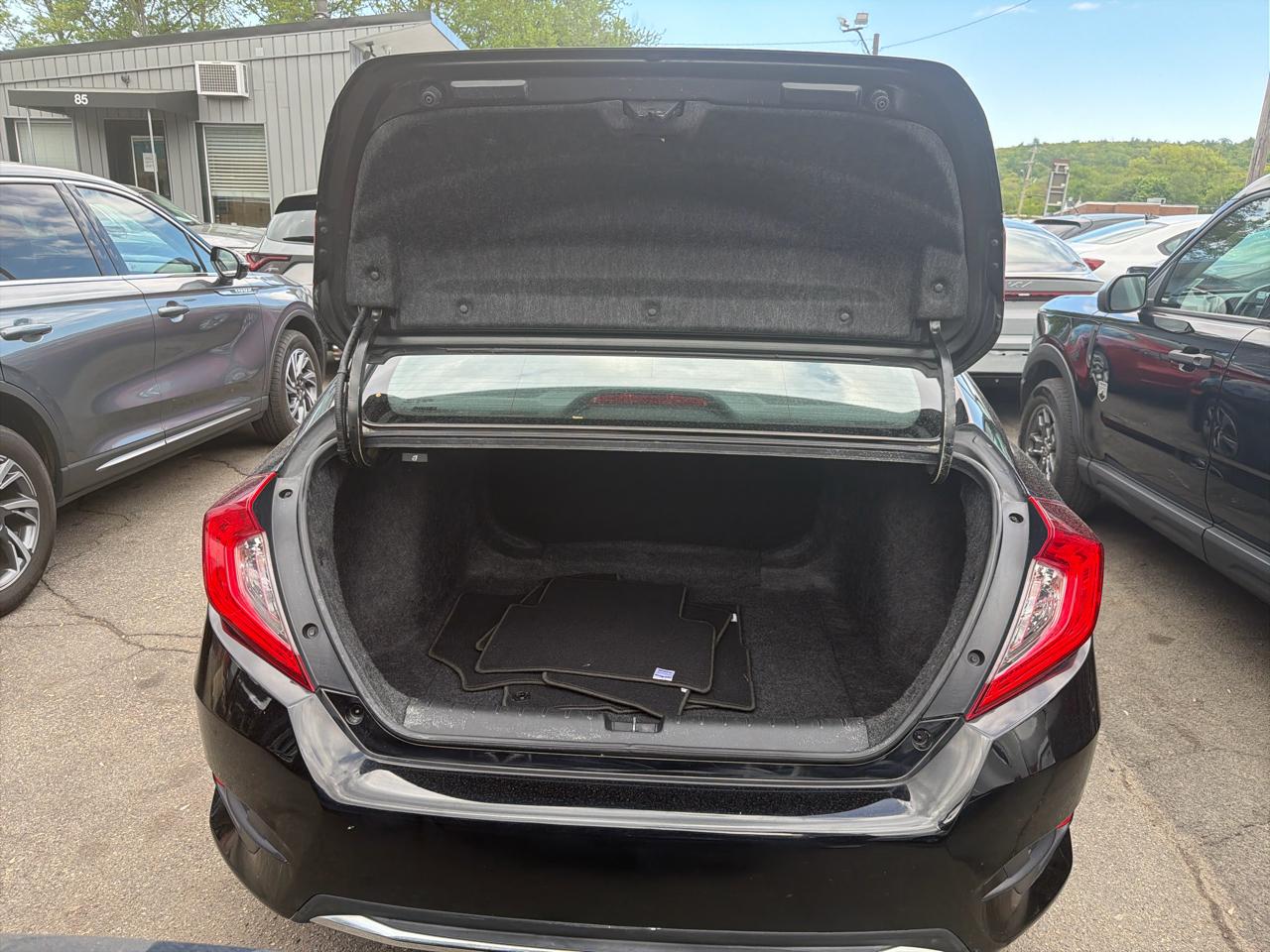 Honda Civic Sedan LX CVT 2019