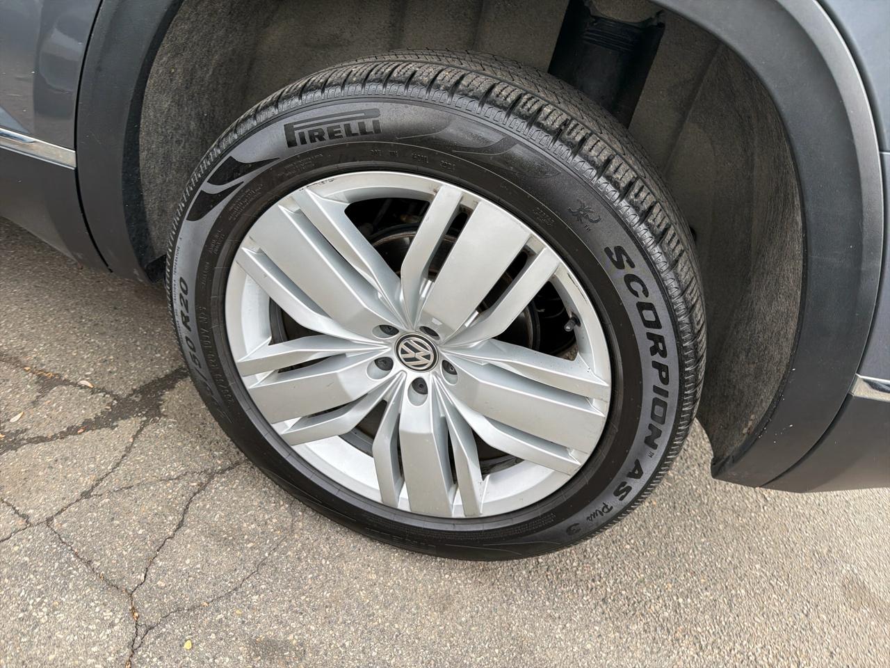 Volkswagen Atlas 3.6L V6 SEL 4MOTION 2019