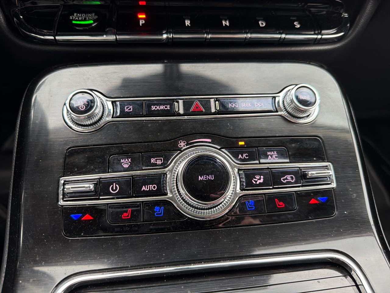 Lincoln Nautilus Reserve AWD 2022