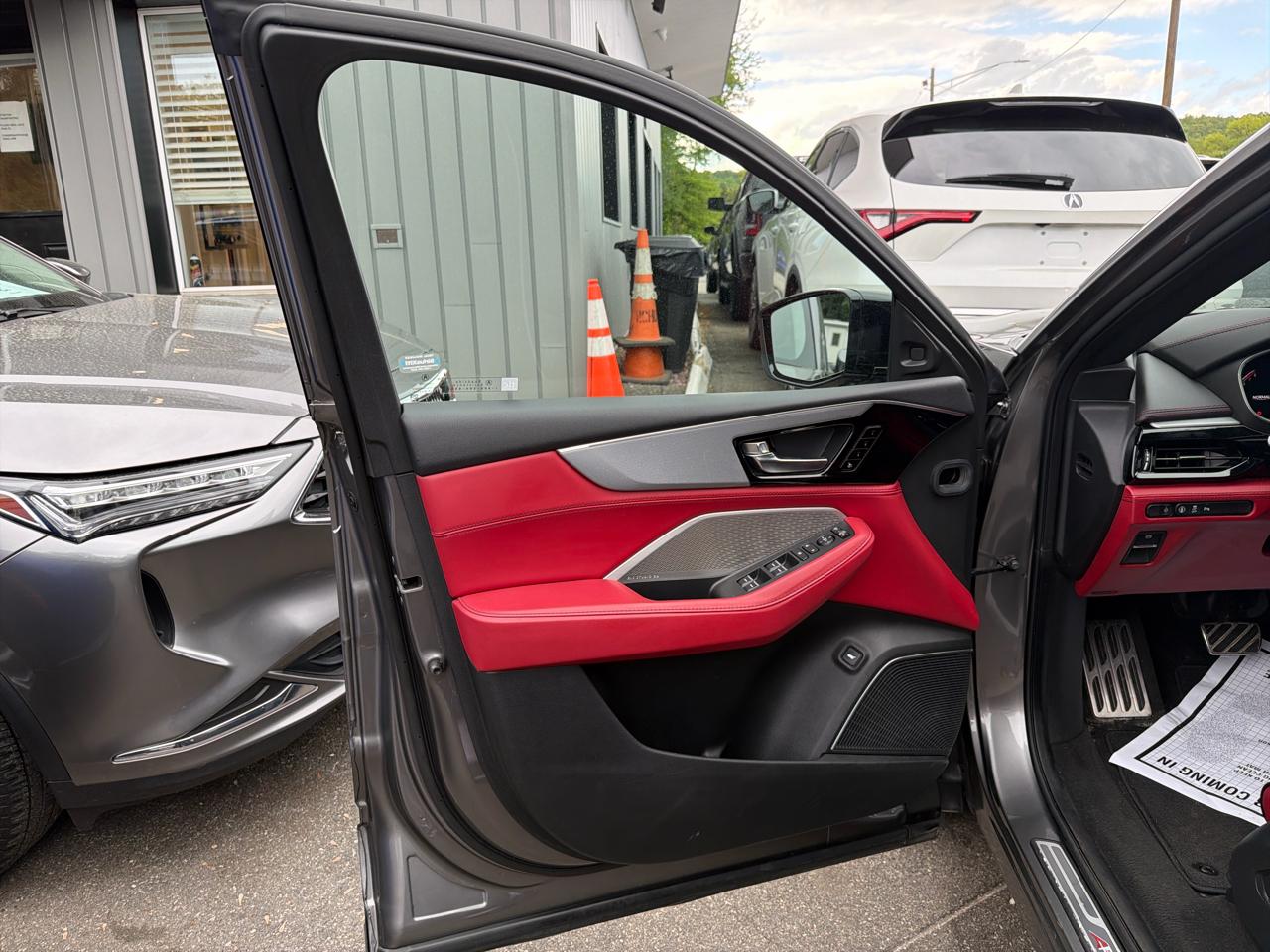 Acura MDX SH-AWD w/A-Spec Package 2023