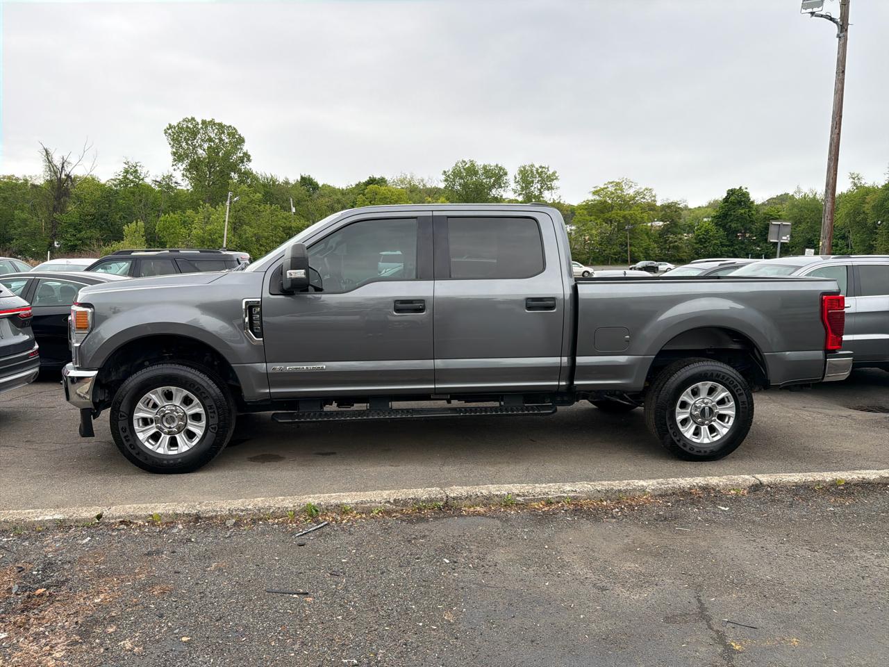 Ford Super Duty F-250 SRW King Ranch 4WD Crew Cab 8' Box 2021