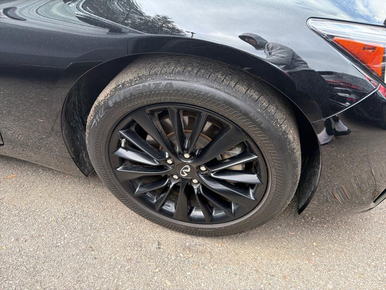 Infiniti Q50 LUXE AWD 2023