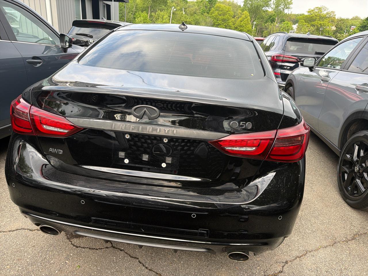 Infiniti Q50 LUXE AWD 2023