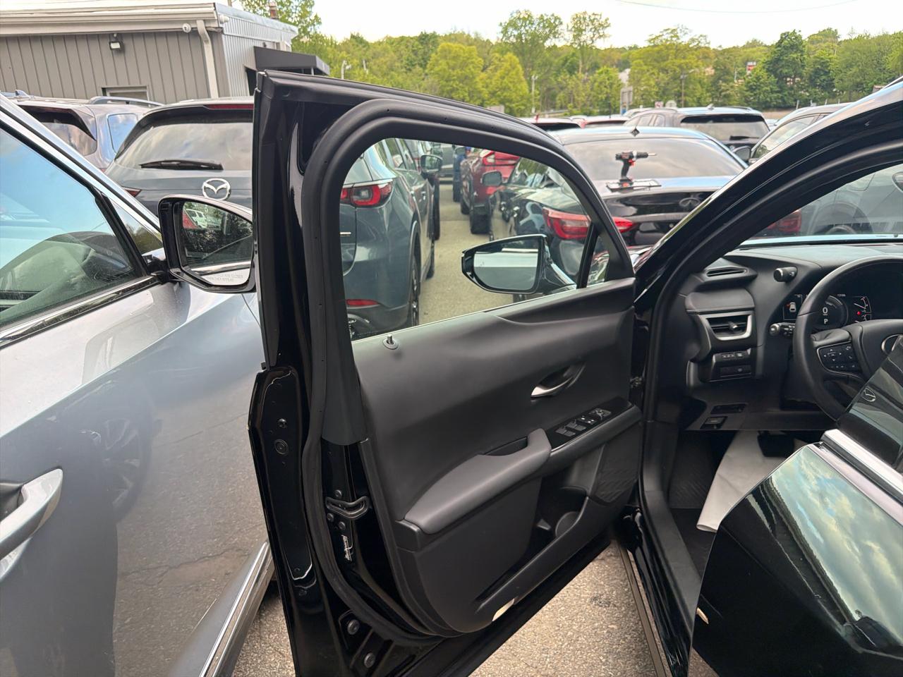Lexus UX UX 250h Premium AWD 2023
