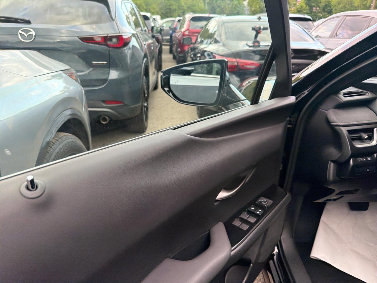 Lexus UX UX 250h Premium AWD 2023