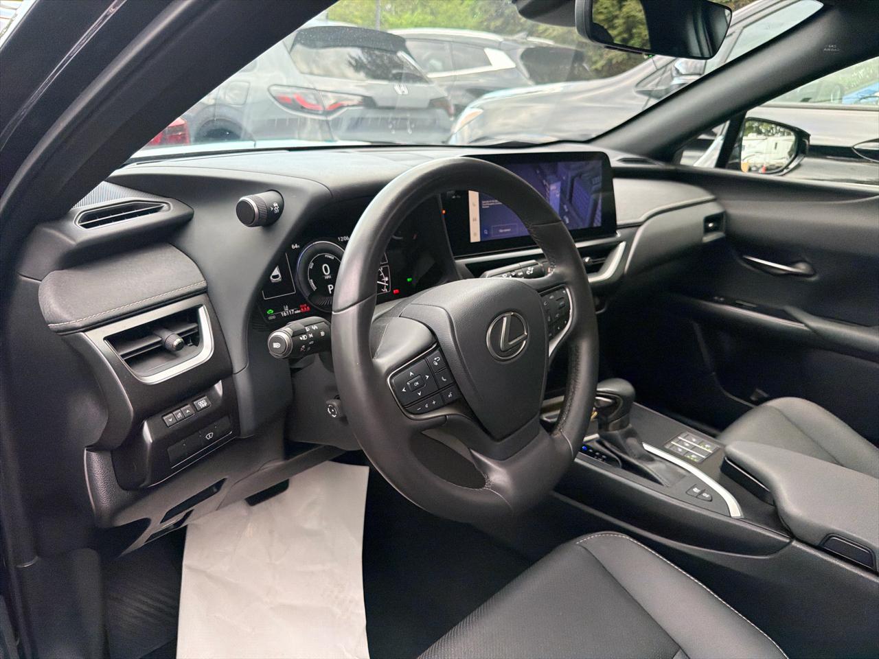 Lexus UX UX 250h Premium AWD 2023