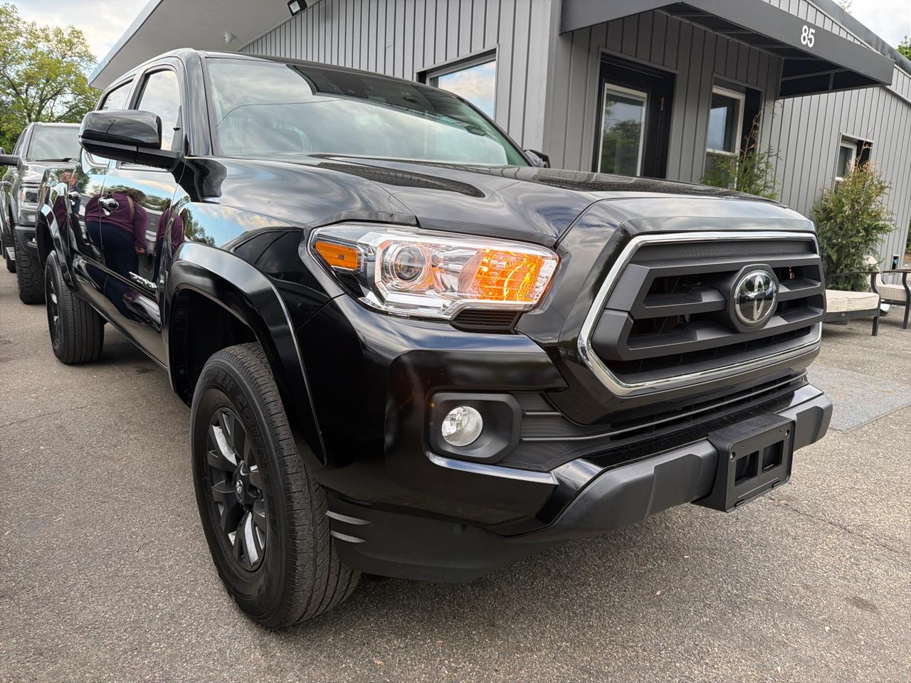 Toyota Tacoma 2WD TRD Off Road Double Cab 5' Bed V6 AT (Natl) 2023