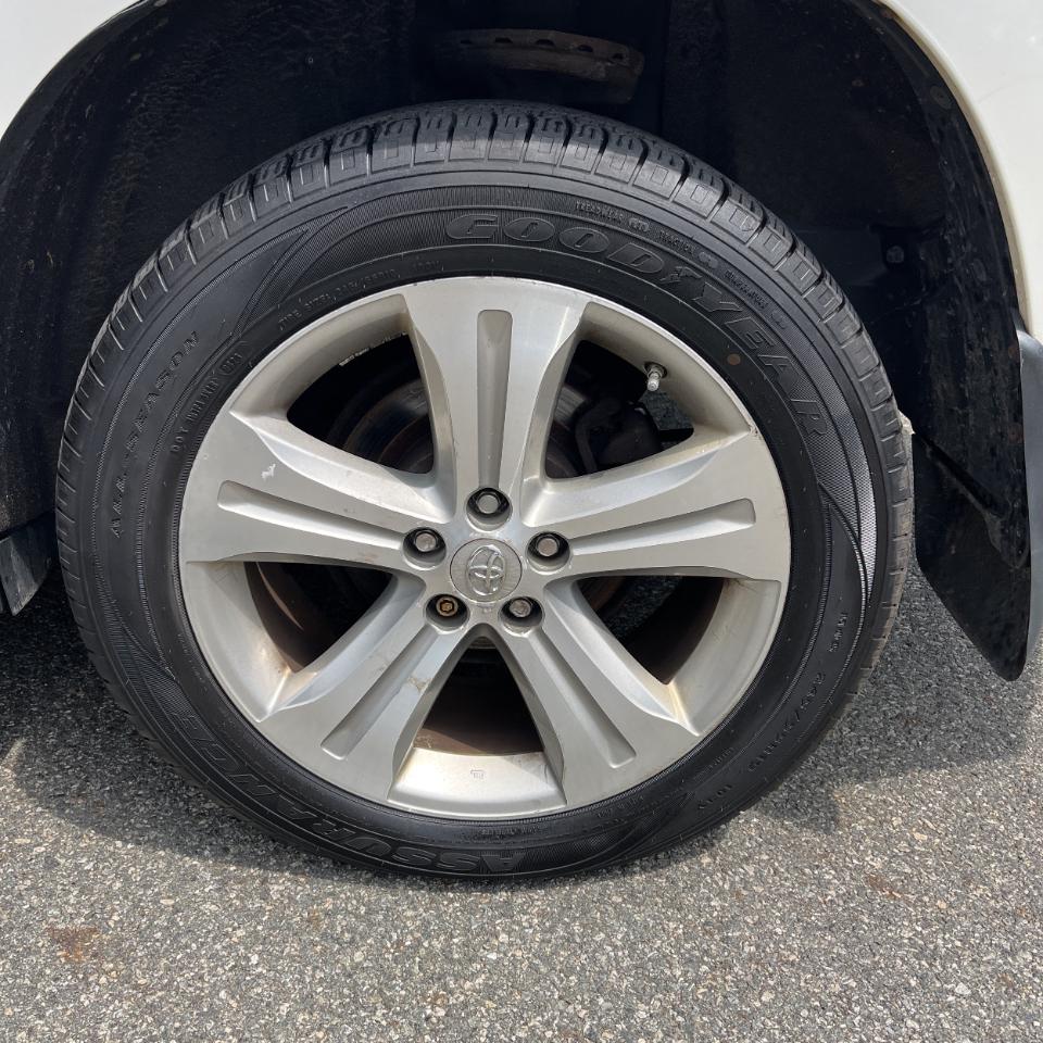 Toyota Highlander Limited 2013