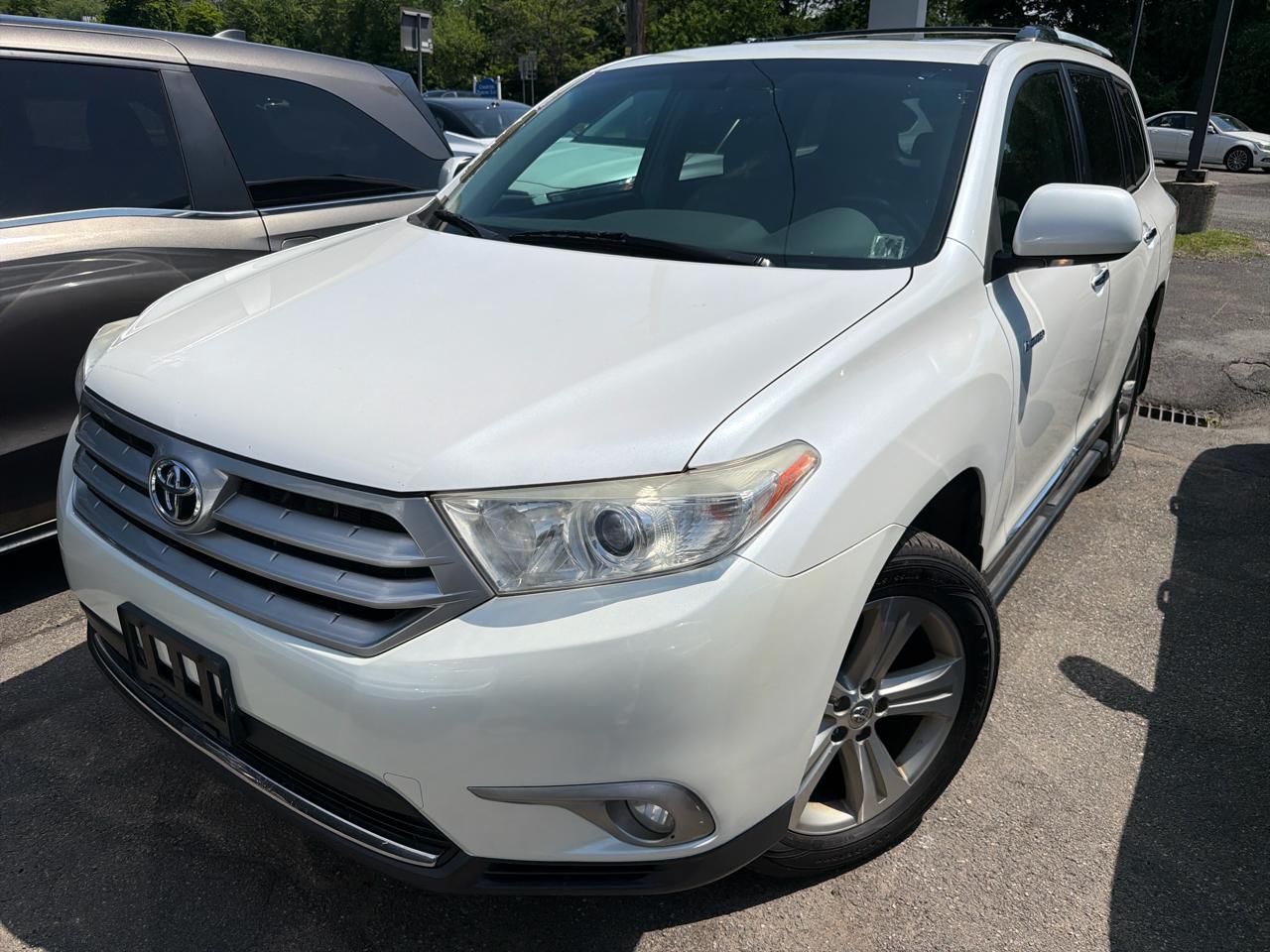 Toyota Highlander Limited 2013