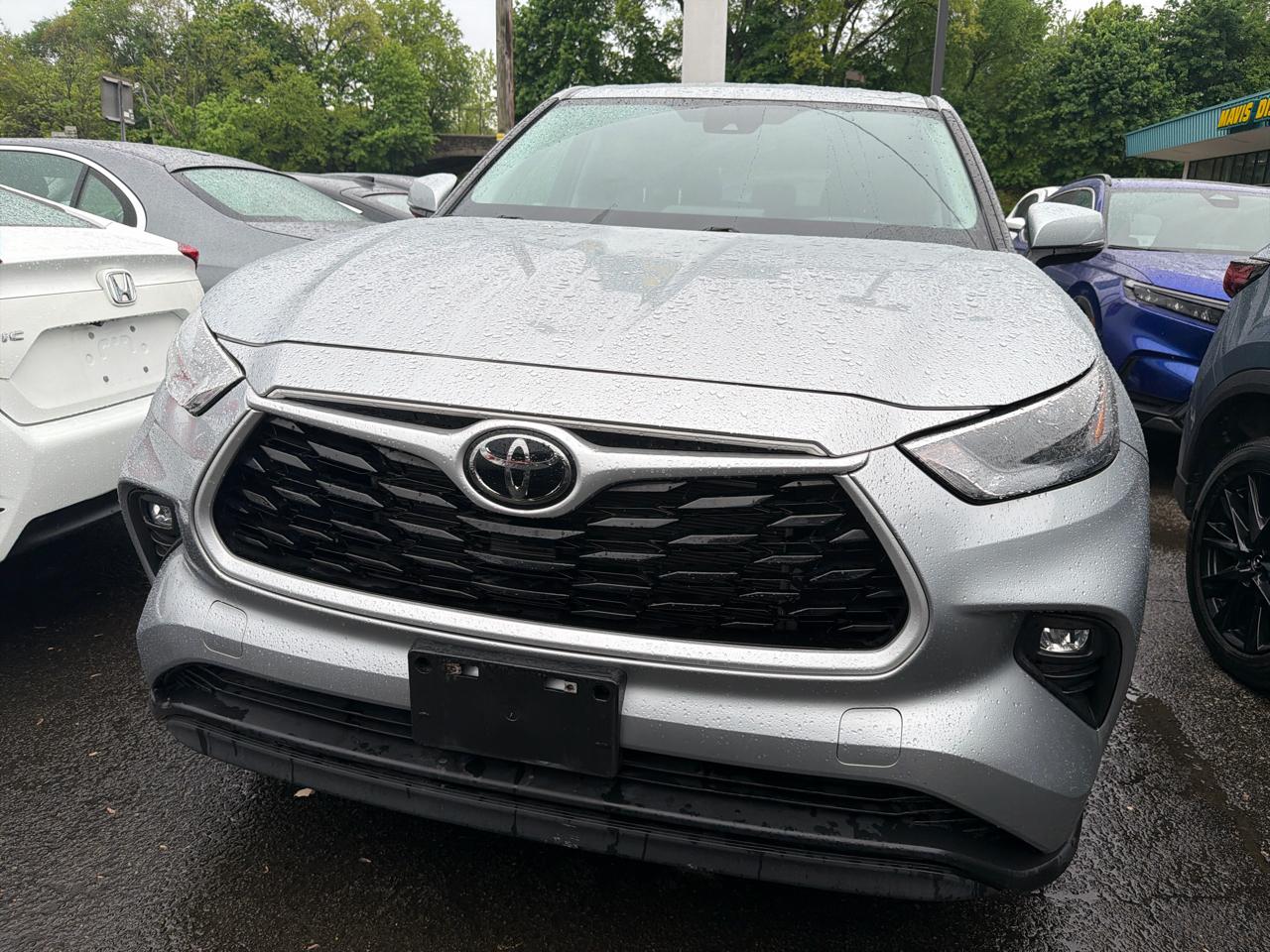 Toyota Highlander Platinum AWD (Natl) 2023