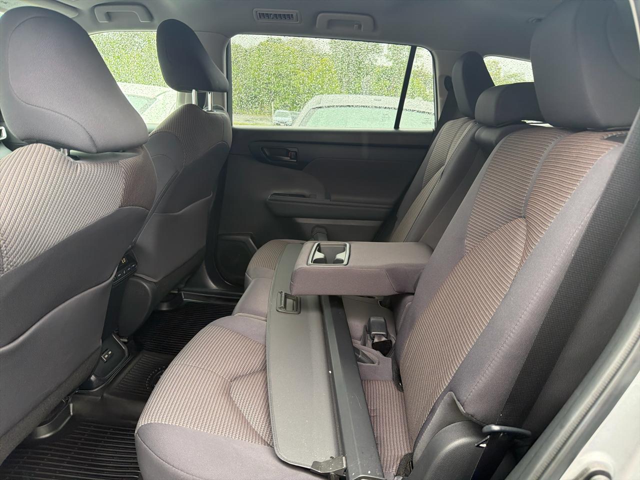 Toyota Highlander Platinum AWD (Natl) 2023