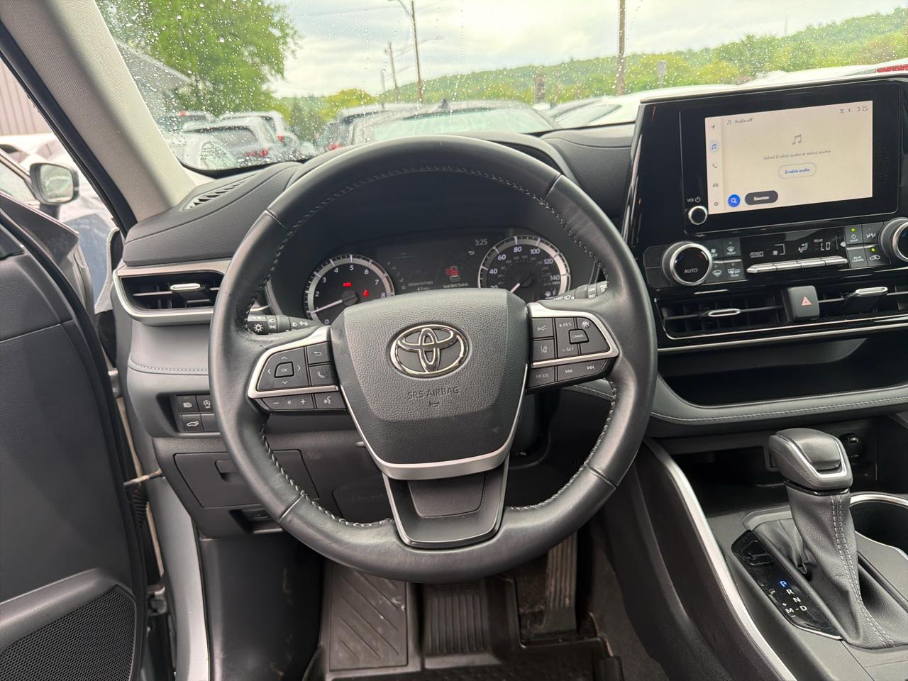 Toyota Highlander Platinum AWD (Natl) 2023