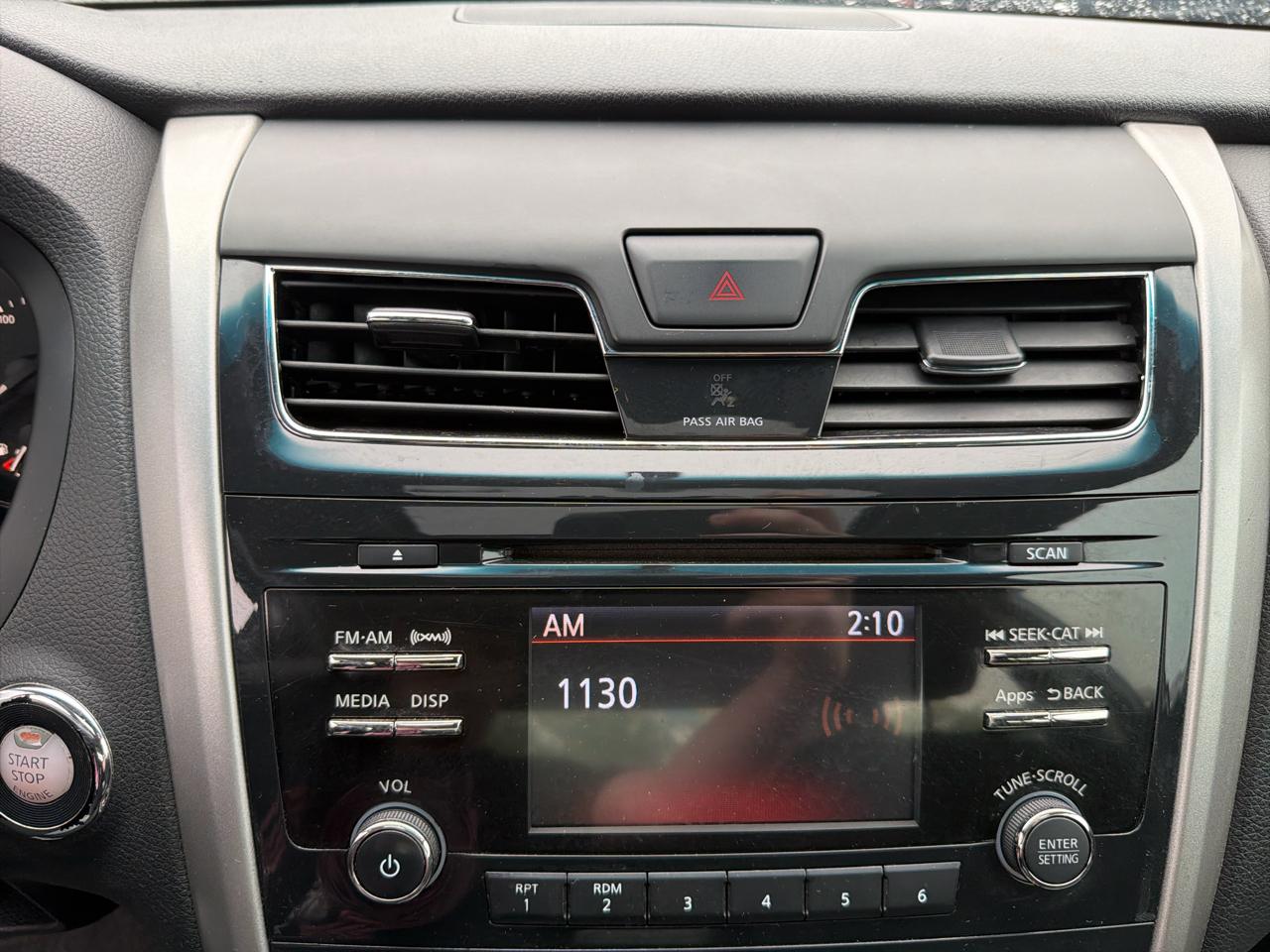 Nissan Altima 4dr Sdn I4 2.5 SV 2015