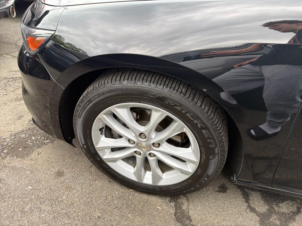 Chevrolet Malibu 4dr Sdn LT w/1LT 2018