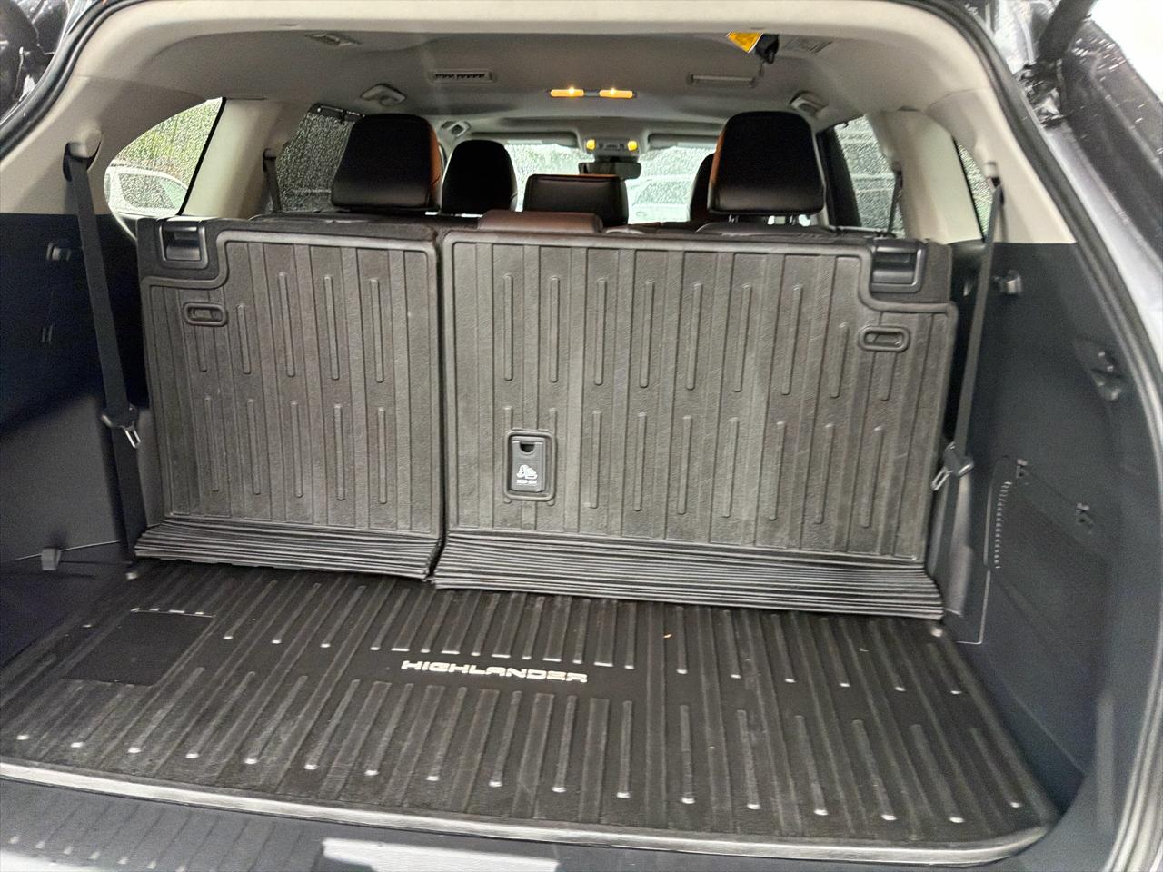Toyota Highlander Platinum AWD (Natl) 2024