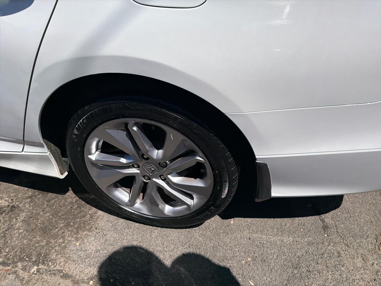 Honda Accord Sedan LX 1.5T CVT 2019