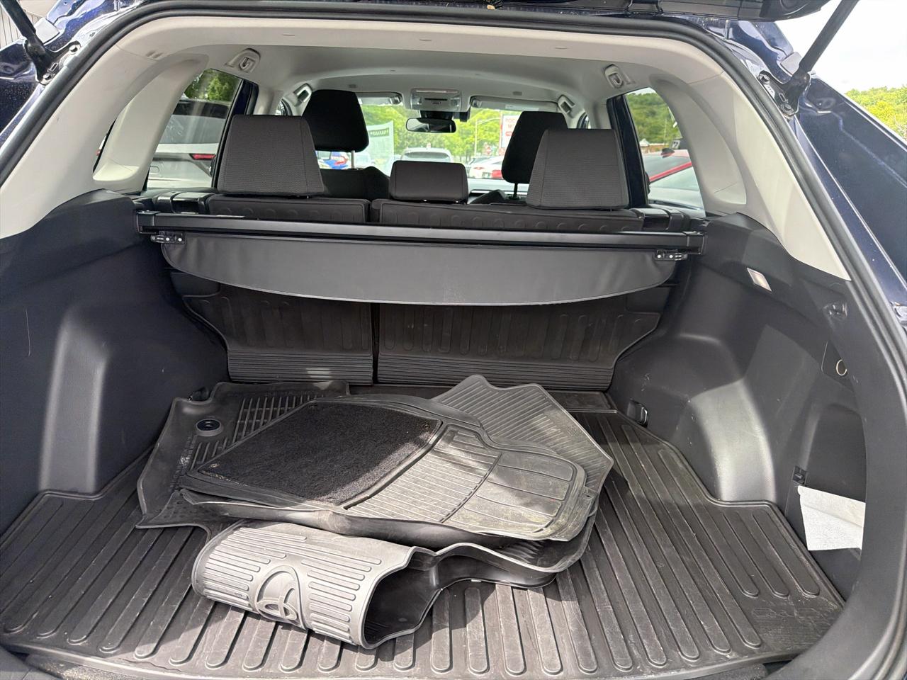 Toyota RAV4 XLE AWD (Natl) 2023
