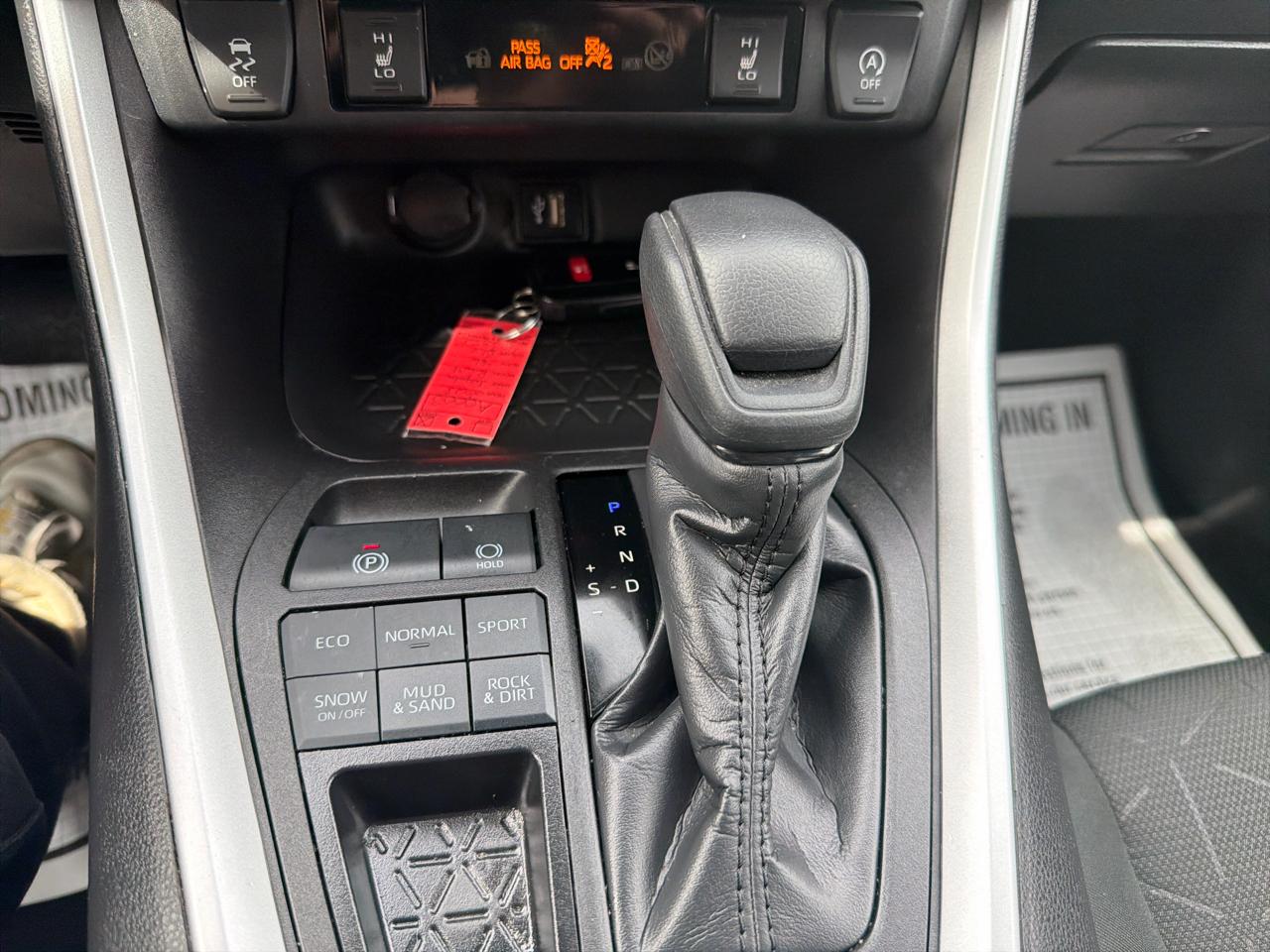Toyota RAV4 XLE AWD (Natl) 2023