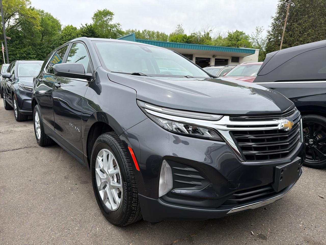 Chevrolet Equinox AWD 4dr LT w/1LT 2023
