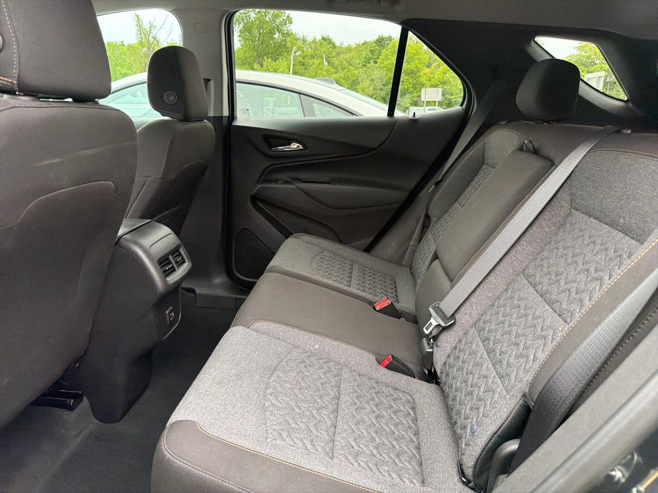 Chevrolet Equinox AWD 4dr LT w/1LT 2023