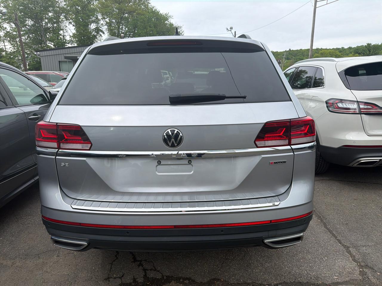 Volkswagen Atlas 2.0T SE w/Technology 4MOTION 2022