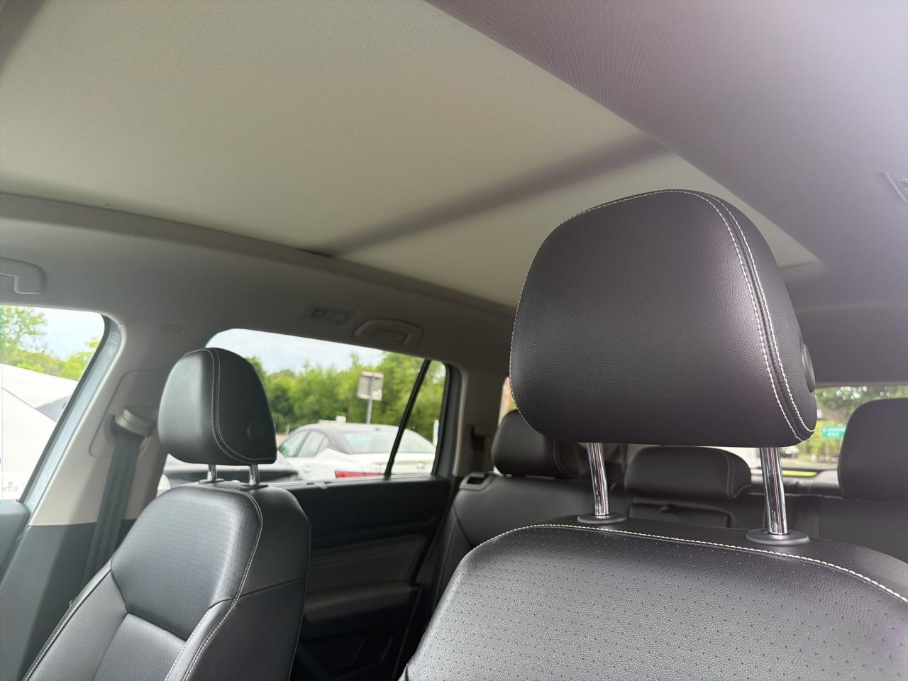 Volkswagen Atlas 2.0T SE w/Technology 4MOTION 2022