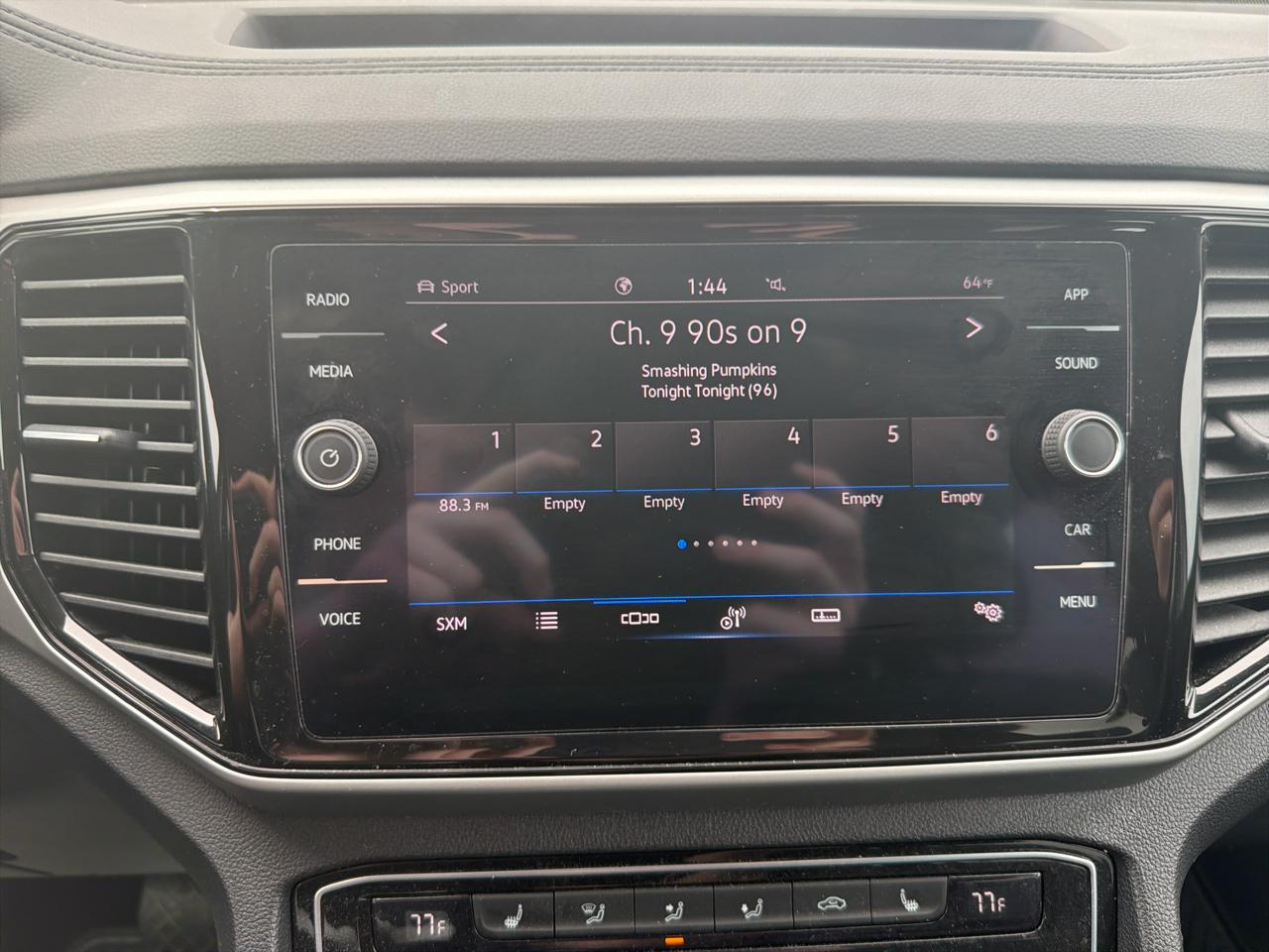 Volkswagen Atlas 2.0T SE w/Technology 4MOTION 2022