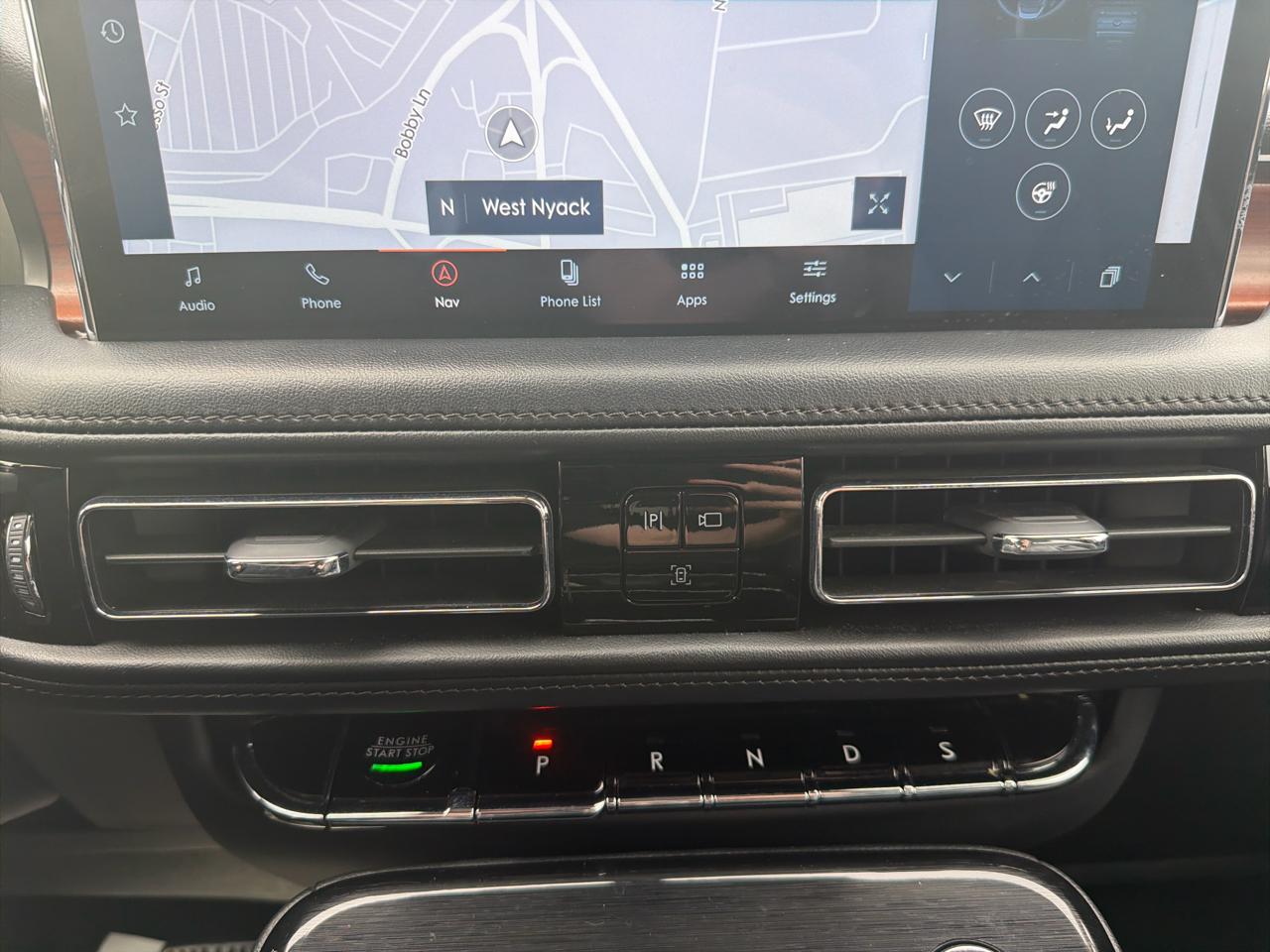 Lincoln Nautilus Reserve AWD 2023