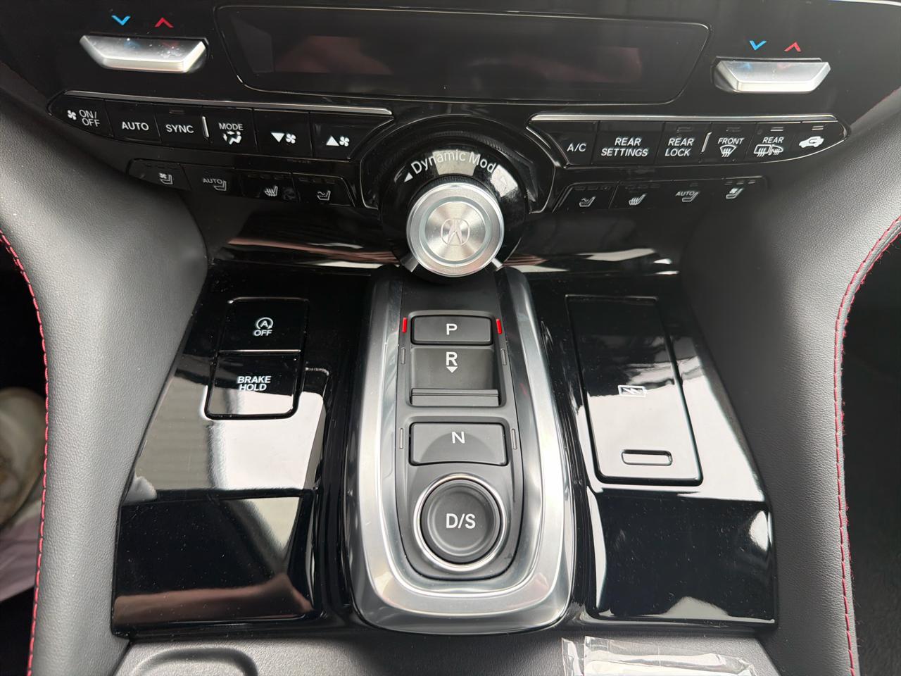 Acura MDX SH-AWD w/A-Spec Advance Package 2026