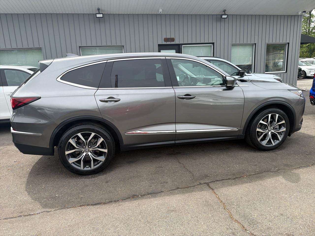 Acura MDX SH-AWD w/Technology Package 2023