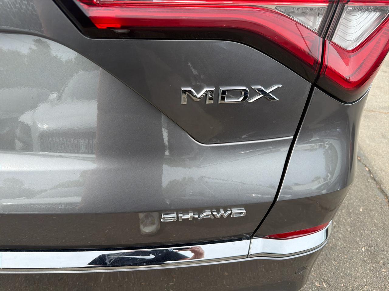 Acura MDX SH-AWD w/Technology Package 2023