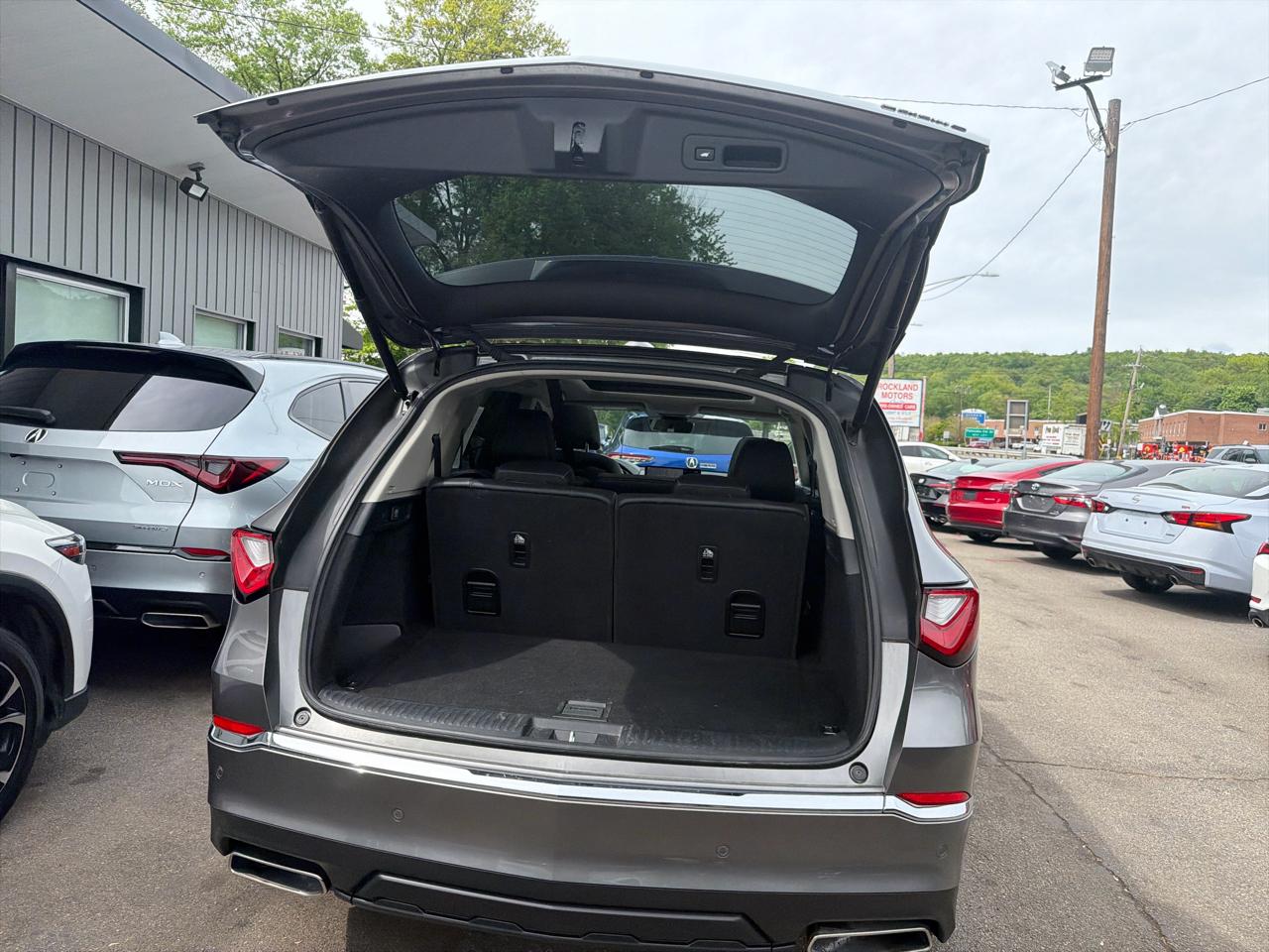 Acura MDX SH-AWD w/Technology Package 2023