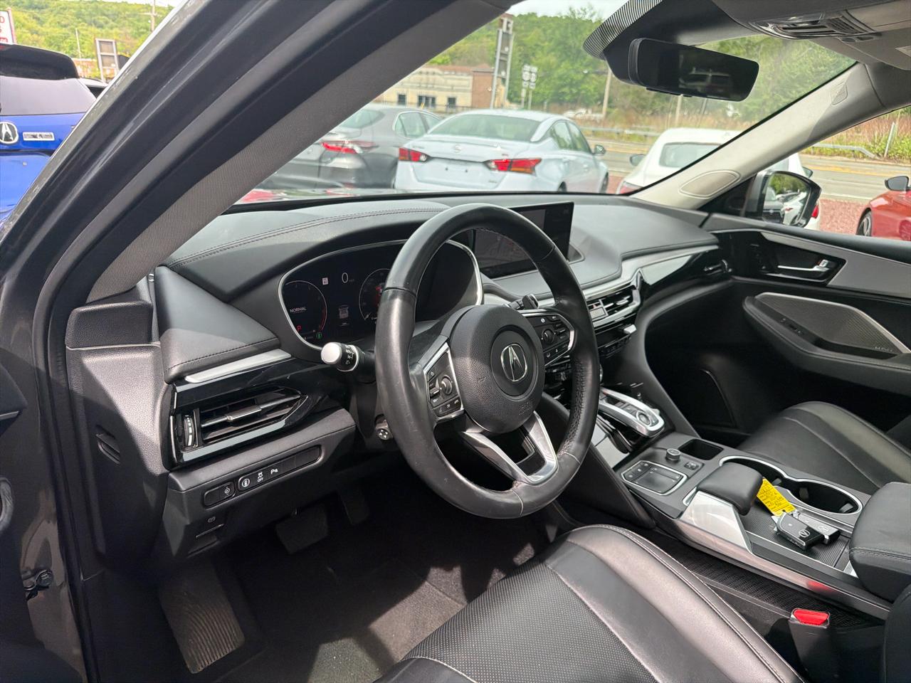 Acura MDX SH-AWD w/Technology Package 2023