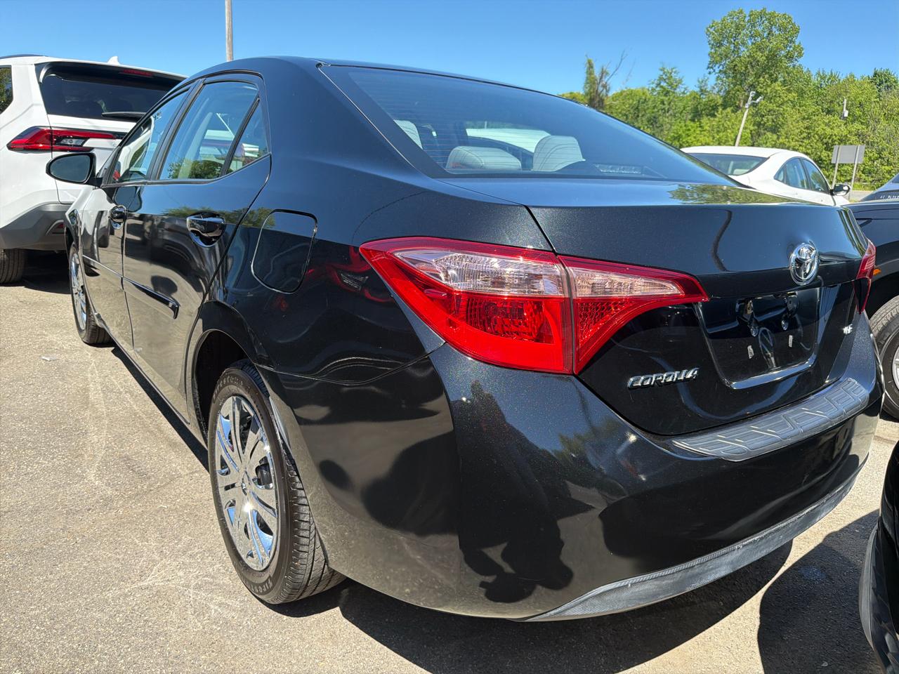 Toyota Corolla XLE CVT (Natl) 2018