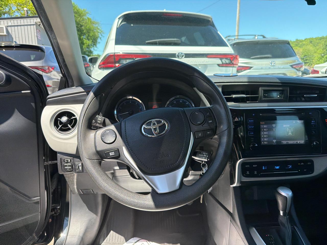 Toyota Corolla XLE CVT (Natl) 2018