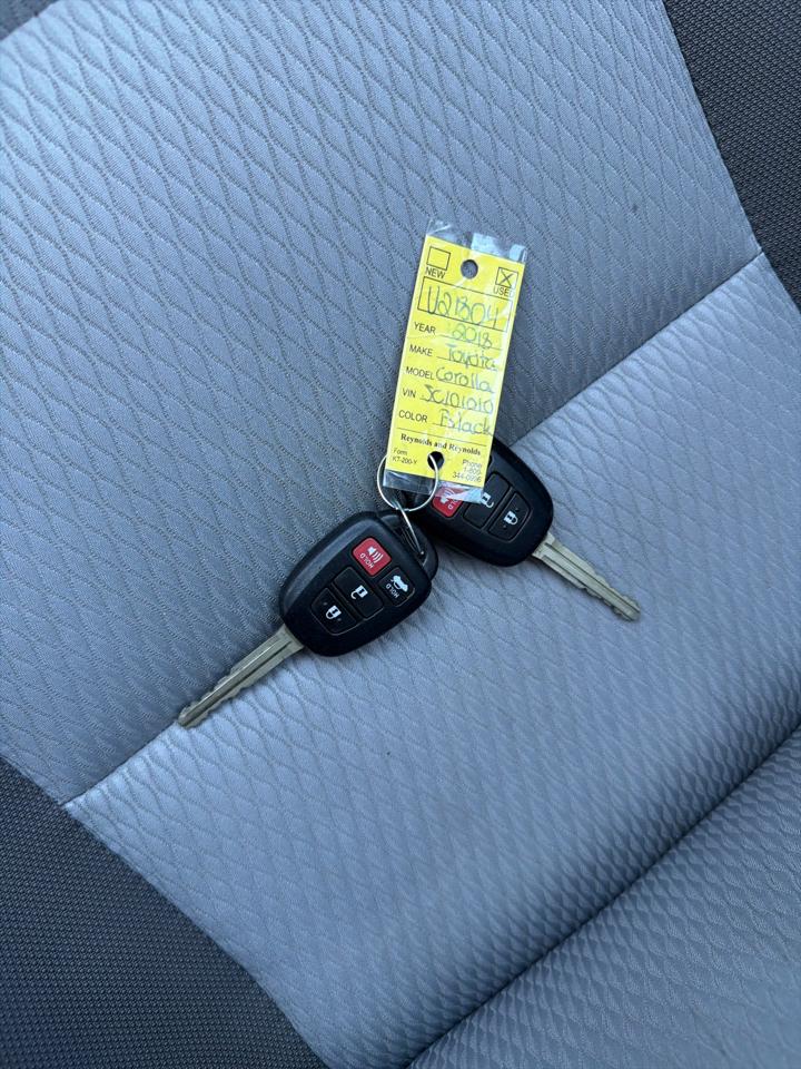Toyota Corolla XLE CVT (Natl) 2018