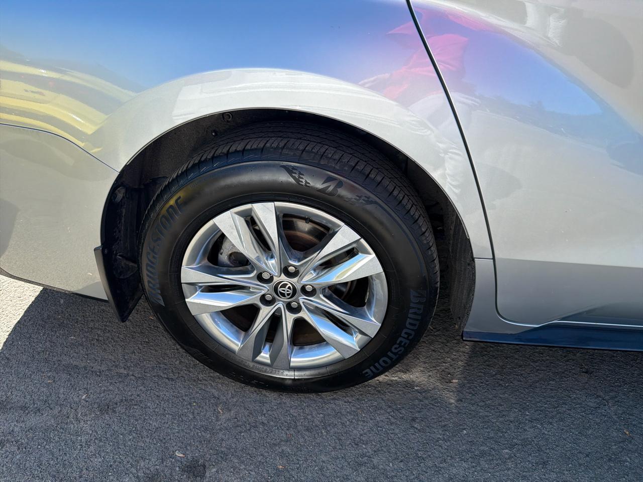 Toyota Sienna Limited AWD 7-Passenger (Natl) 2024