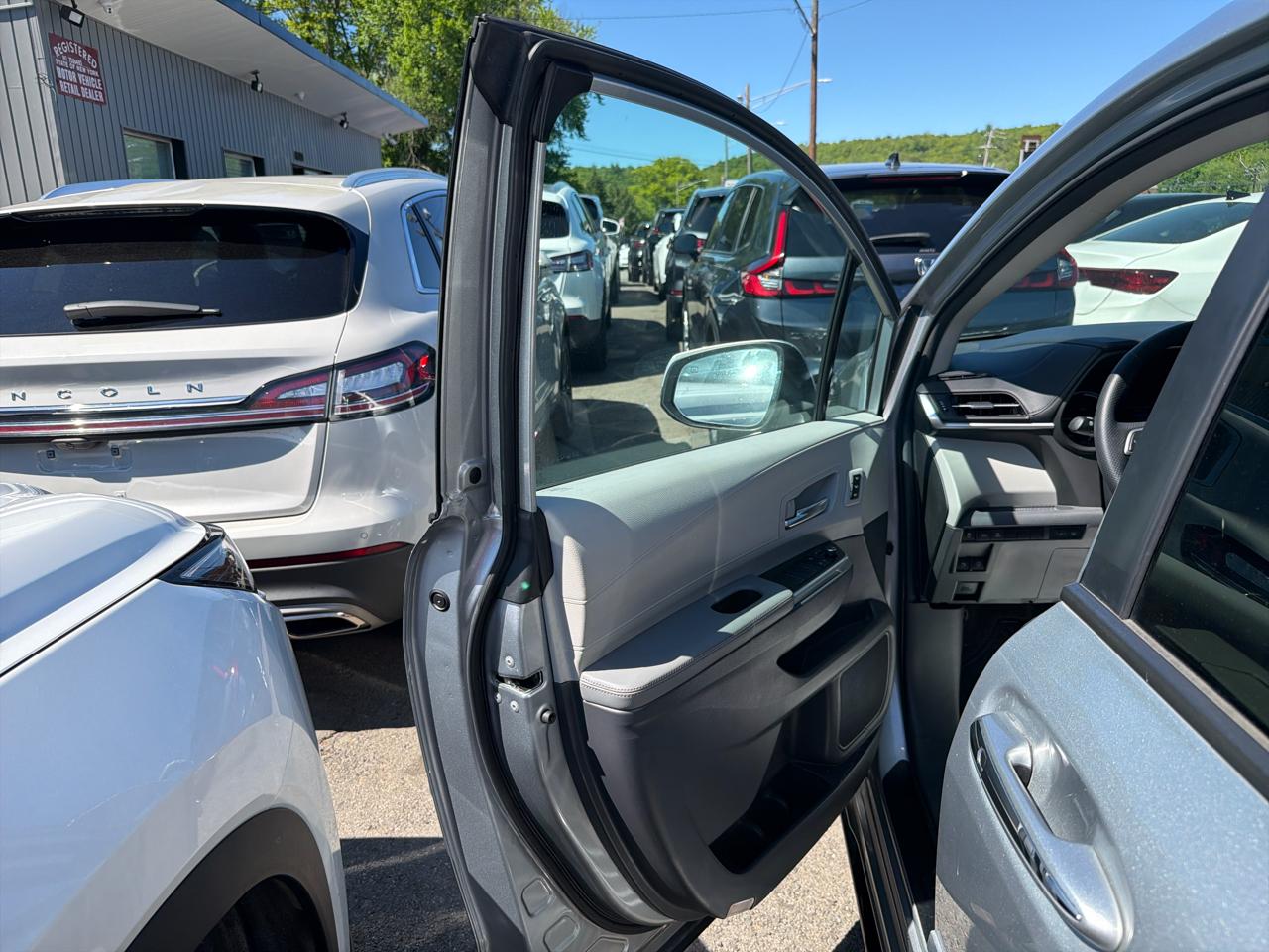 Toyota Sienna Limited AWD 7-Passenger (Natl) 2024
