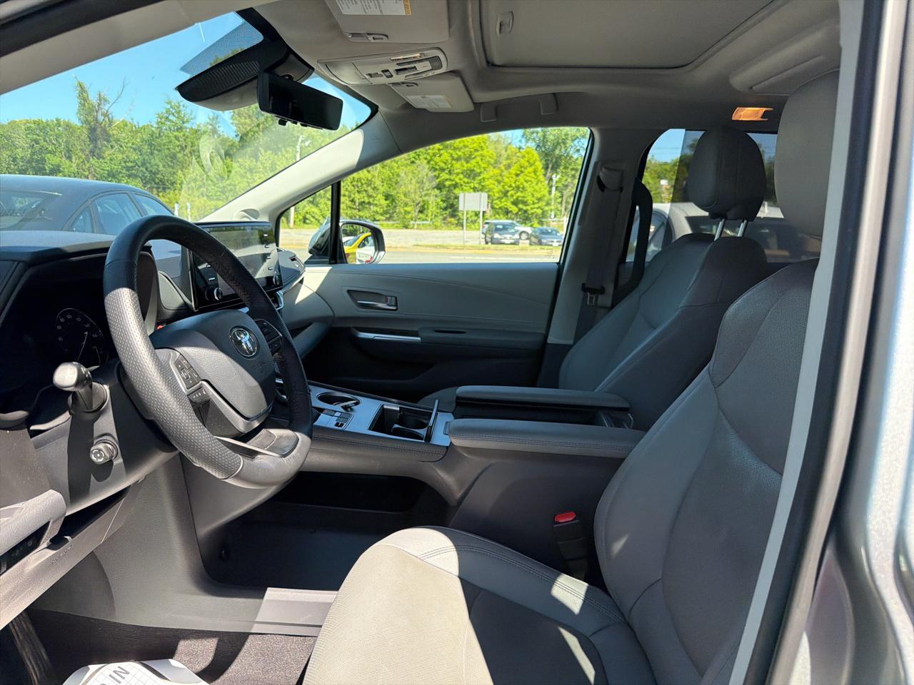Toyota Sienna Limited AWD 7-Passenger (Natl) 2024